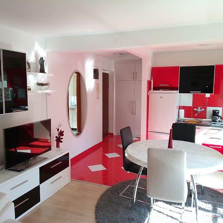 Studio Apt. Downtown สปลิท ภายนอก รูปภาพ